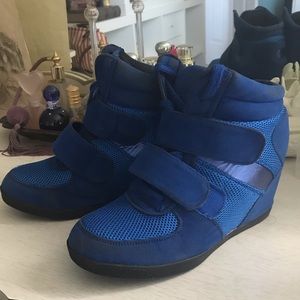 Sneaker Wedges